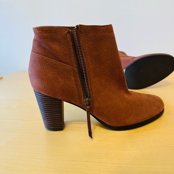 Cole Haan Davenport Ankle Brown Pebble Leather Booties Boots Size 9.5 B - Picture 11 of 12